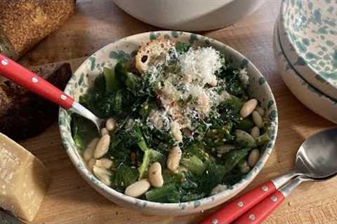 Quick, Easy + Comforting Stewed Escarole & Beans