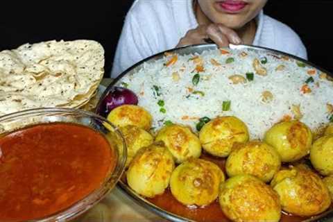 EATING FRIED RICE WITH EGG CURRY, PAPAD, EXTRA GRAVY *INDIAN FOOD MUKBANG*