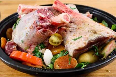 Easy One Pot Lamb Shank Recipe: Fall-Off-The-Bone Tender and Delicious | Tajine