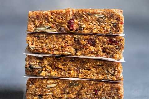 Healthy Breakfast Bars (Vegan & Gluten-Free)