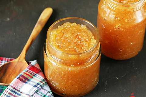 How to Use Spices in Homemade Fruit Preserves