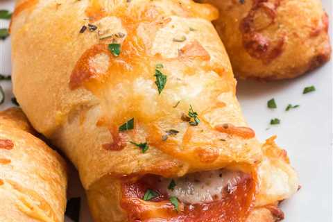 Easy Pepperoni Crescent Rolls Recipe