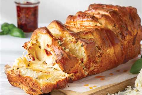 Caprese Pull-Apart Loaf