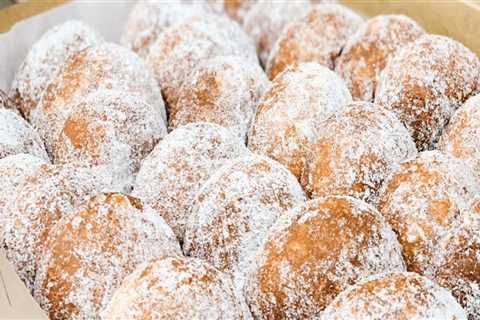 Where can i find hawaiian-style malasadas in honolulu?