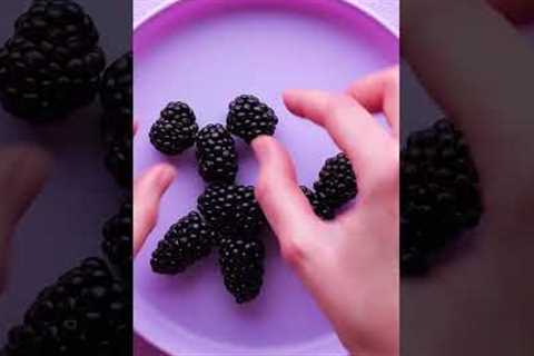 Play with your fruit to make a blackberry poodle