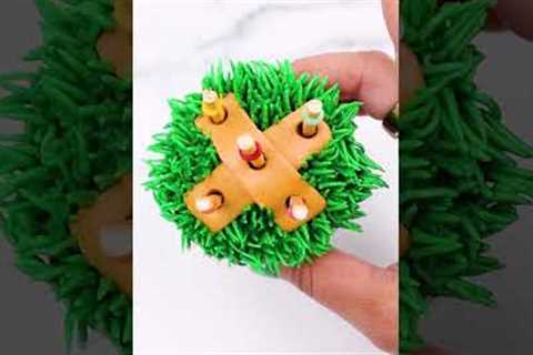 Ring in the summer with a ring toss cupcake!