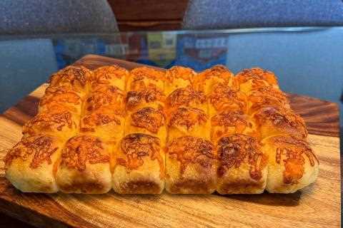 Red Leicester Cheese Sourdough Milk Rolls