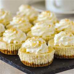 Coconut Cream Cheesecake Cupcakes