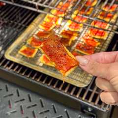 Smoked Billionaire Bacon Crackers