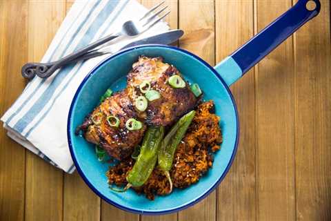 Grilled Citrus Chicken Thighs on the Big Green Egg